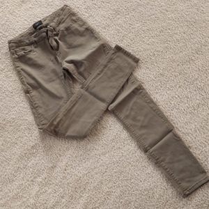 Celebrity Pink skinny jeans in olive green